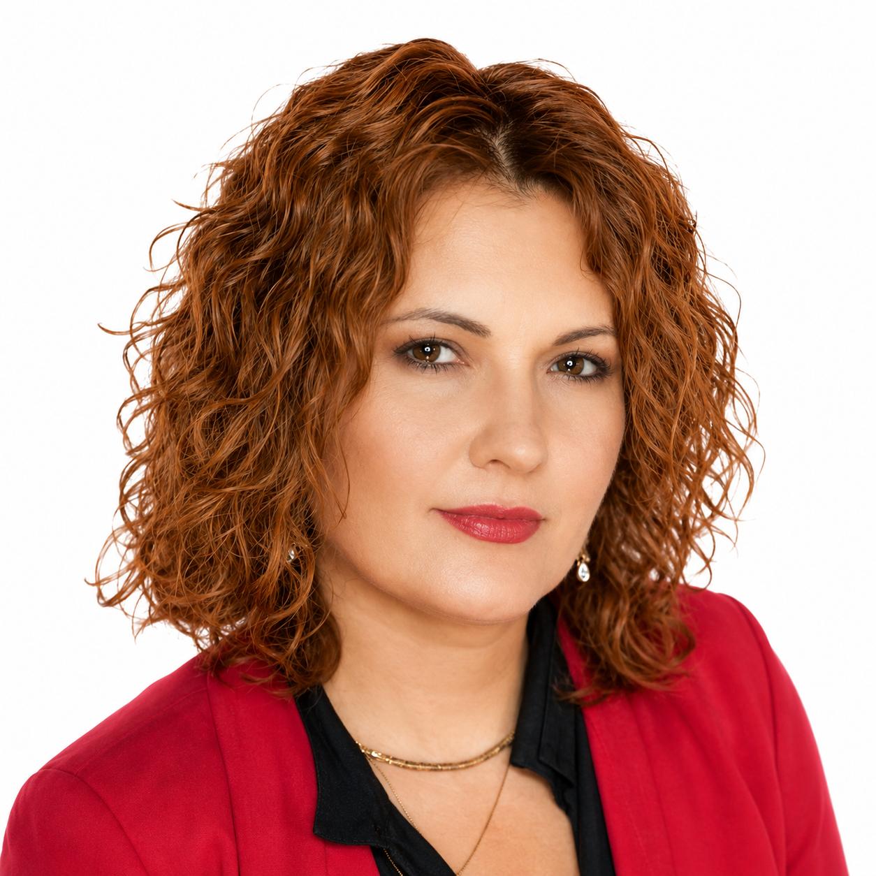 Александра Лазукина